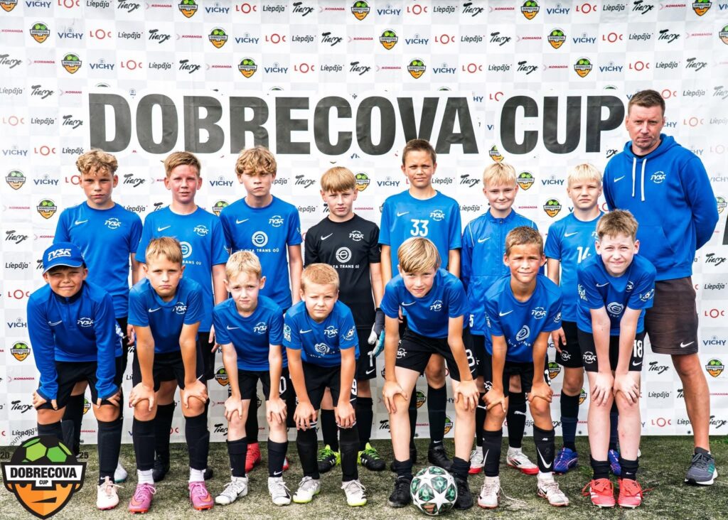 Tapa valla Spordikooli U11 jalgpallimeeskond Dobrecova Cup turniiril